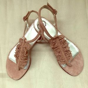 Mary Norton Pink Suede Sandals Thongs Sz37 7